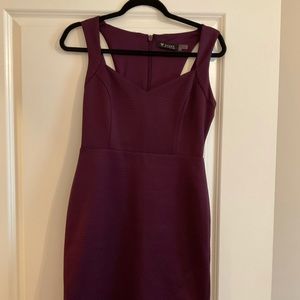 GUESS cocktail dress plum